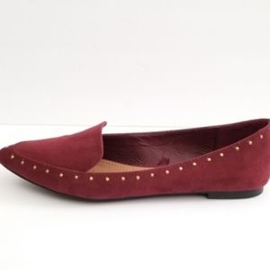 3/$20 NWOT Report flats